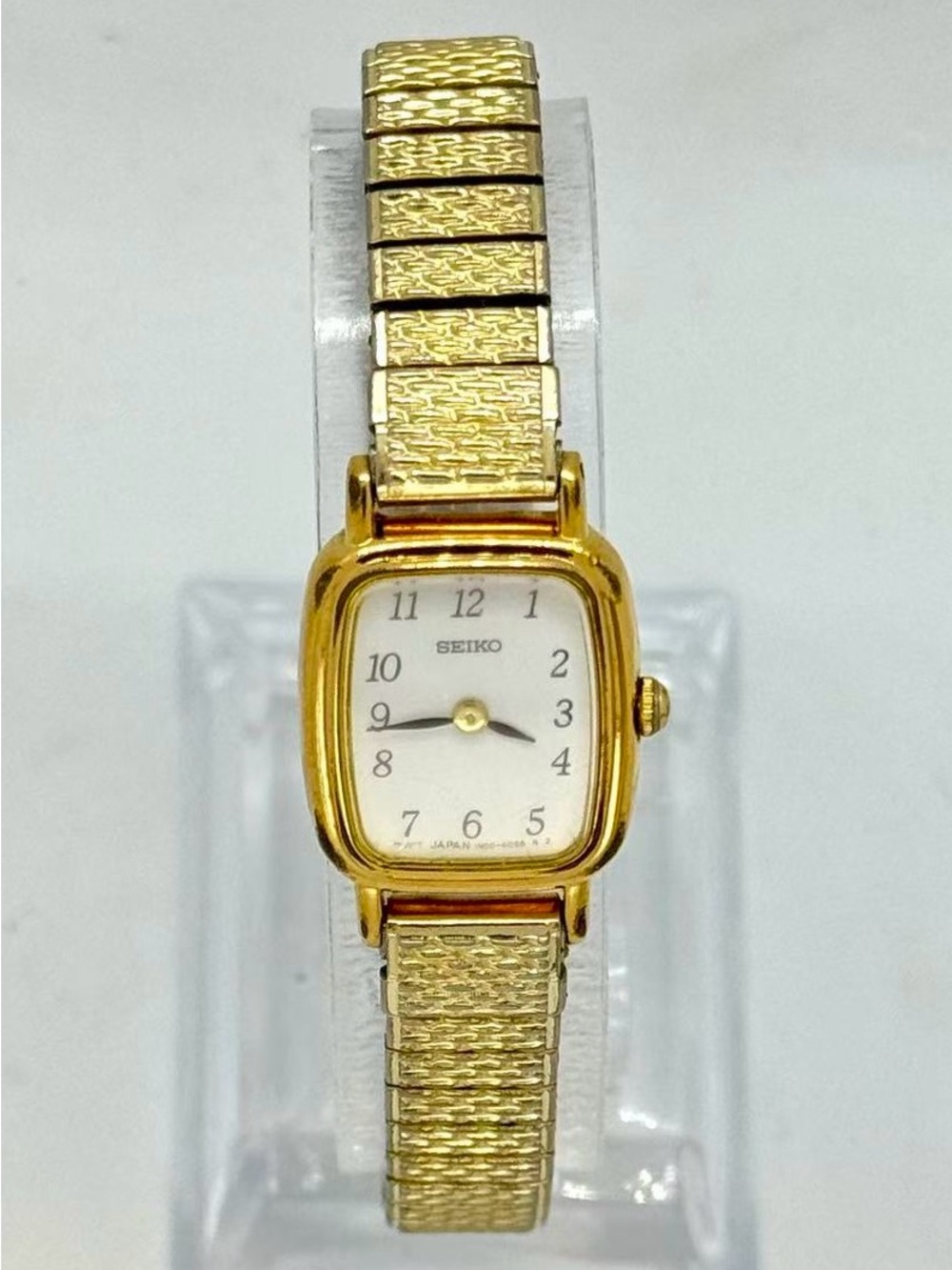 Vintage Seiko Women’s Quartz Gold Tone Watch 15mm White Dial New Battery Runs